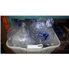 Image 2 : TOTE OF VACUUM COVER BAGS