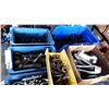 Image 2 : LOT OF HEAVY DUTY BOLTS, NUTS, WASHERS, AND HARDWARE