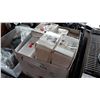 Image 2 : BOX OF SLEEVE ANCHORS