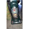 Image 2 : BISSELL CLEANVIEW II VACUUM