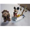 Image 2 : 3 DISNEY TRADITIONS SHOWCASE ORNAMENTS