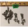 Image 1 : SET OF RHINESTONE LOOK VINTAGE BROACH AND EARRINGS