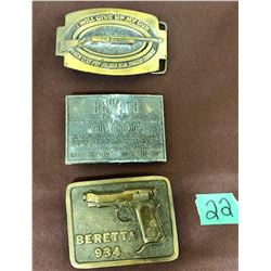 GR OF 3 BRASS BELT BUCKLES INCLUDING BERETTA