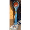 Image 1 : ANTIQUE PORCELAIN PERSONAL COIN SCALE