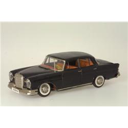  Car, tinplate, japan, MB 220 S, L 30