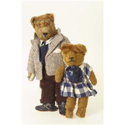  2 teddybears, probably england, 1920-40-tal