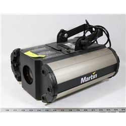 MARTIN MANIA PRI EU PROJECTOR.