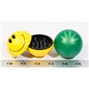 Image 1 : LOT OF TWO GRINDERS (HAPPY FACE, PLANT LEAF)