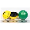 Image 1 : LOT OF TWO GRINDERS (HAPPY FACE, PLANT LEAF)