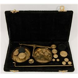 ANTIQUE SCALE OF JUSTICE