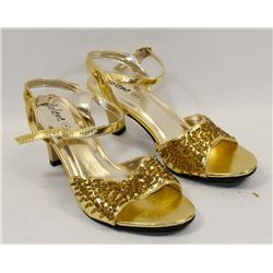 NEW JOLENE CLASSIC SHOE SIZE 6