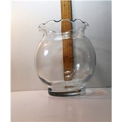 24)  LOT OF 15 ROSE BOWLS