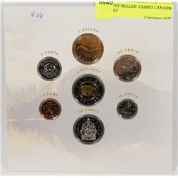 2005 MINT SEALED  CAMEO CANADA COIN SET