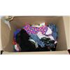 Image 1 : LARGE BOX OF ASSORTED CLOTHING