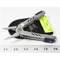 GERBER MULTI-TOOL W/ CASE