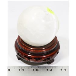 WHITE QUARTZ SPHERE ON STAND -