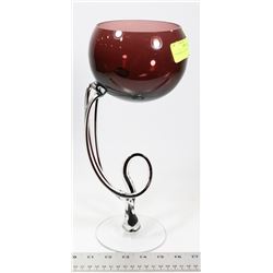 13" PURPLE GLASS, WINE GLASS