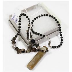 STONE BEADED NECKLACE