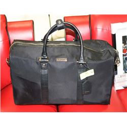 BLACK GUESS DUFFLE BAG