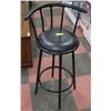 Image 1 : METAL/LEATHERETTE BLACK BAR STOOL.