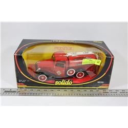 VINTAGE SOLIDO FORD FIRE DEPARTMENT DIE CAST 1:24