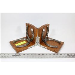 VINTAGE HORSE SHOE BOOK ENDS