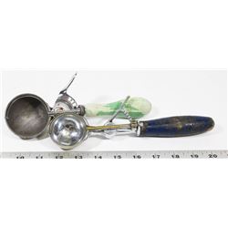 LOT OF 2 VINTAGE ICE CREAM SCOOPS