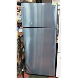 GE TOP FREEZER FRIDGE. MODEL #GTS18GSHJRSS.