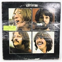 LOT OF 2 BEATLES RECORDS, HEY JUDE, LET IT BE