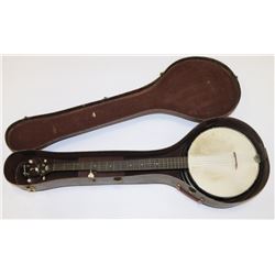 VINTAGE HARMONY 5 STRING BANJO WITH CASE.