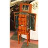Image 1 : TALL STANDING JEWELLERY ARMOIRE WITH 2 SIDE CLOSET