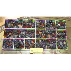TRAY OF POLISHED STONE AMETHYST, JADE ETC