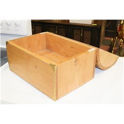WOODEN TREASURE CHEST