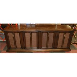 STEREO CABINET/CONSOLE (76"X20"X28").