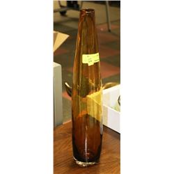 BROWN GLASS VASE.