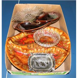 ESTATE LOT OF ASSORTED ASH TRAYS AND DISHES.