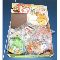 FLAT OF MCDONALDS COLLECTIBLES.