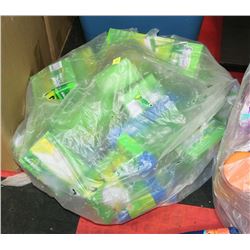 BAG OF SWIFFER PADS.