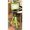 Image 1 : POWERLIGHT STAND UP WORK LIGHT