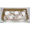 Image 1 : BOX W/ROYAL ALBERT FINE CHINA INCL. OLD
