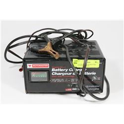 MOTOR MASTER ENGINE START BATTERY CHARGER