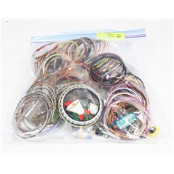 BAG OF COSTUME JEWELLERY.