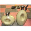 PAIR OF SHOWHOME DÉCOR VASES