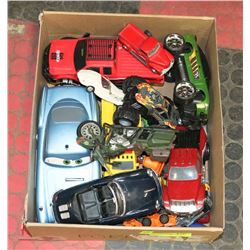 BOX OF COLLECTIBLE DIECAST CARS INCL.