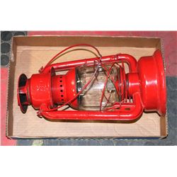 LARGE VINTAGE BEACON BARN LANTERN.