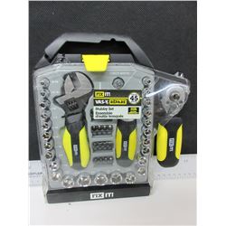 New 45 piece Fix it Set / sockets , wrench , screwdrivers and more / Handy