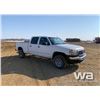 Image 2 : 2005 GMC SIERRA PICKUP