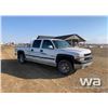 Image 2 : 2002 CHEVROLET 2500HD CREW CAB PICKUP