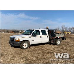 1999 FORD F350 CREW CAB FLATBED TRUCK