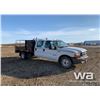 Image 2 : 1999 FORD F350 CREW CAB FLATBED TRUCK